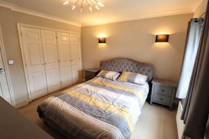 Main bedroom- click for photo gallery